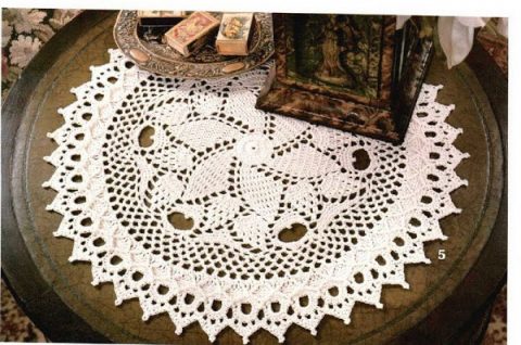 Салфетка Gallant из альбома Masterpiece Doilies