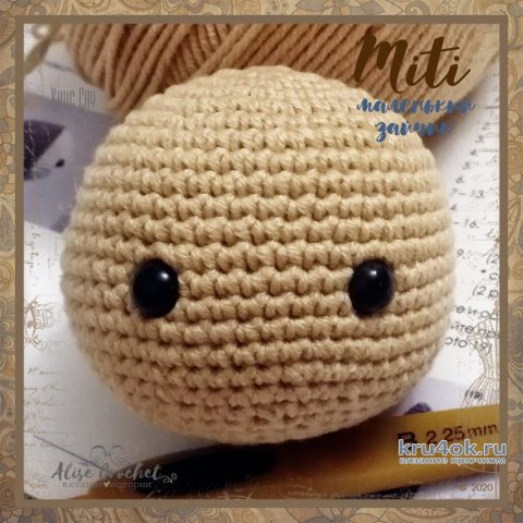 Miti - маленький зайчик, связанный крючком. Работа Alise Crochet вязание и схемы вязания