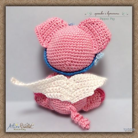 Хрюшка с крыльями Pippa Pig. Работа Alise Crochet вязание и схемы вязания