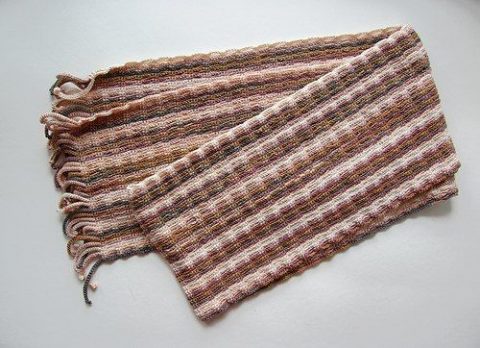 Схема для интересного мужского шарфа, связанного крючком