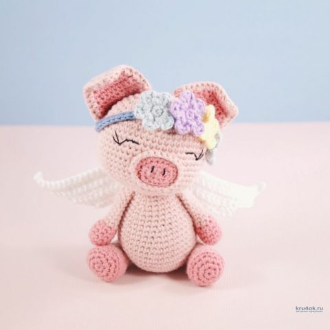 Хрюшка с крыльями Pippa Pig. Работа Alise Crochet вязание и схемы вязания